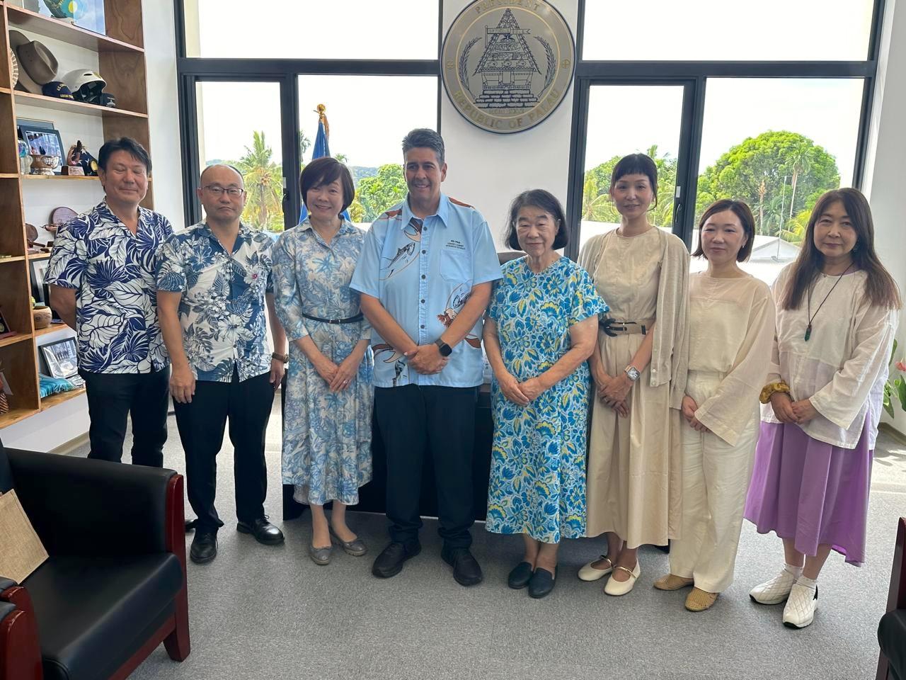 President Surangel S. Whipps, Jr. meets former First Lady Akie Abe, Japan, Atsuko Tateshita, representing non-profit organization Ai Mirai, and their accompanying delegation. Photo courtesy Office of the President of Palau.